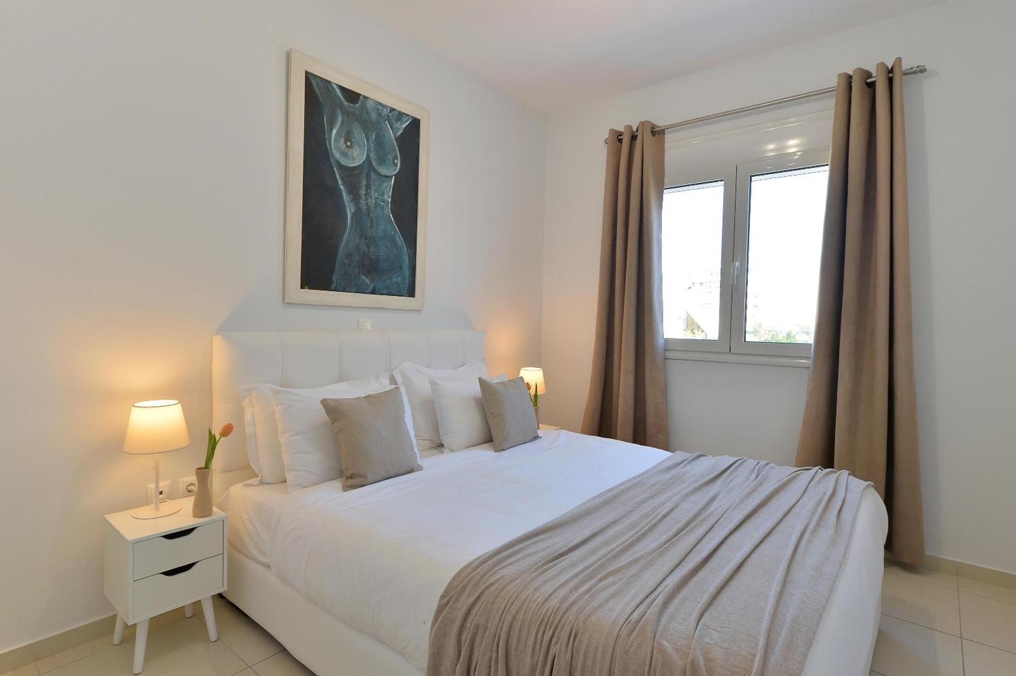 Alekos Apartments 1 Νetflix Athens Room photo